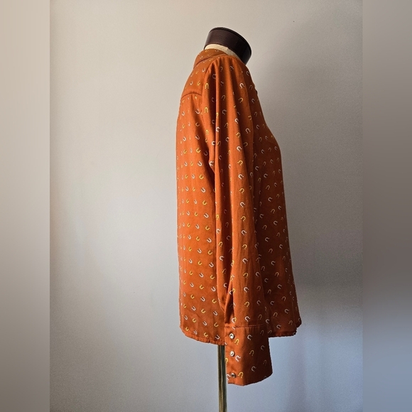 FOR YOU MODA Horseshoe Pattern Burnt Orange Long Sleeve Button Down Shirt. Med - Picture 6 of 13